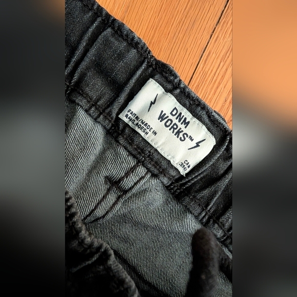 BLK DNM Black Jean Shorts for Men - Picture 3 of 5